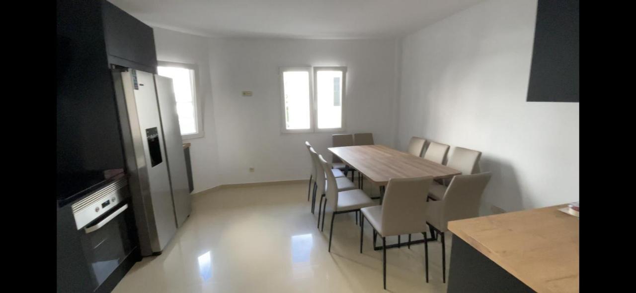 Estudio En Ribeira Extérieur photo
